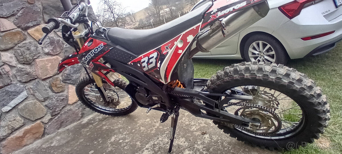 Prodám x-motos XB- 33 čtyřtaktní 250 ccm