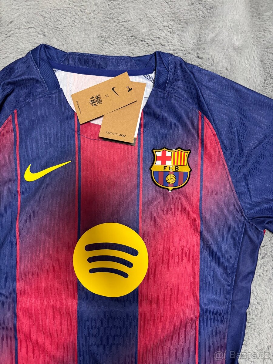 Fotbalový dres FC Barcelona 2025 / 26 – Lamin Yamal 10 - 4