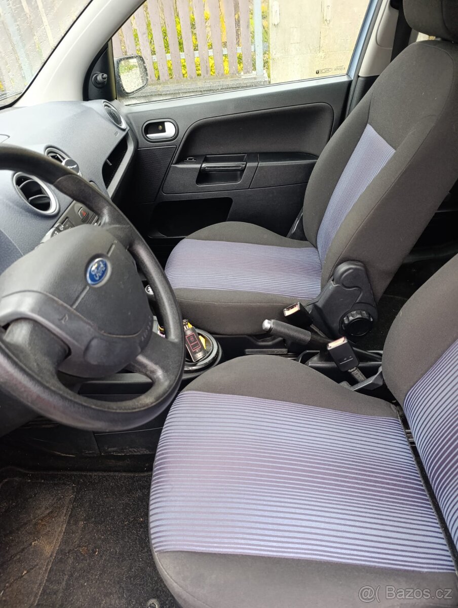 Ford Fusion 1.4 benzín - 4