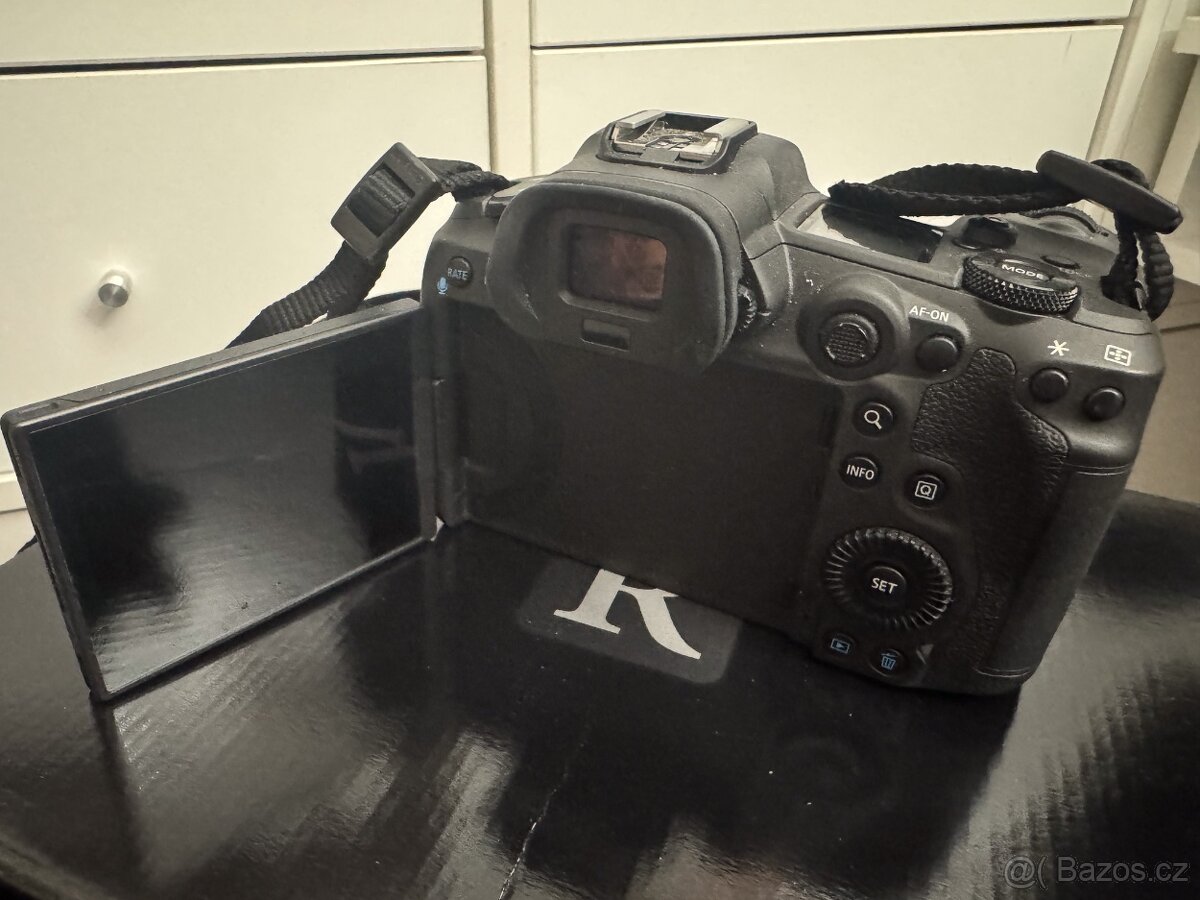 Canon EOS R5 tělo + objektiv Canon RF 24-105mm f/4 IS L USM - 4