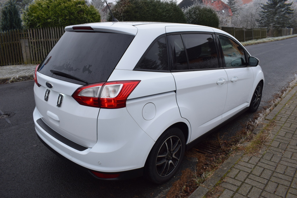 Ford Grand C-MAX 2.0 TDCI 110kW, záruka KM, tažné, rok 2017 - 4