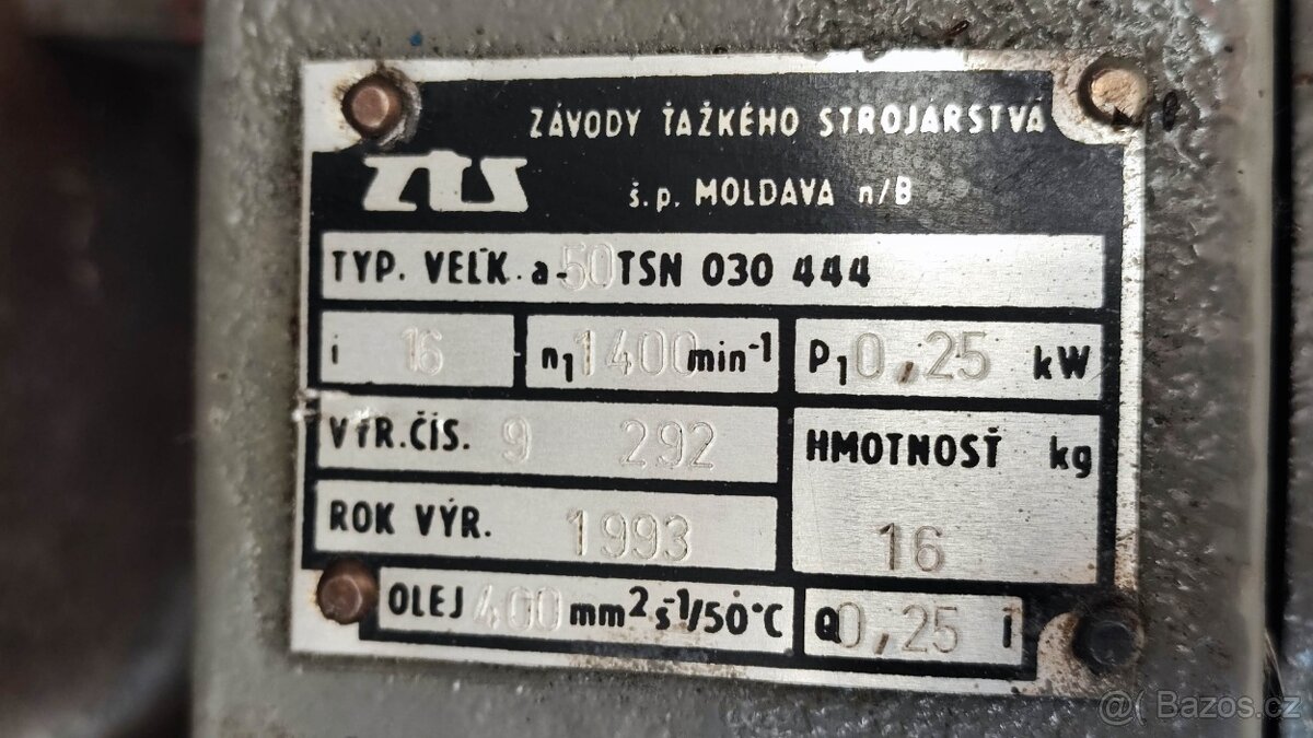 Motor s převodovkou - 4