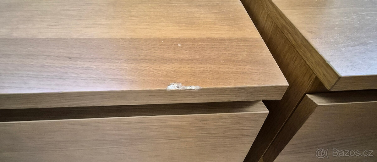 Noční stolek Malm Ikea - 4