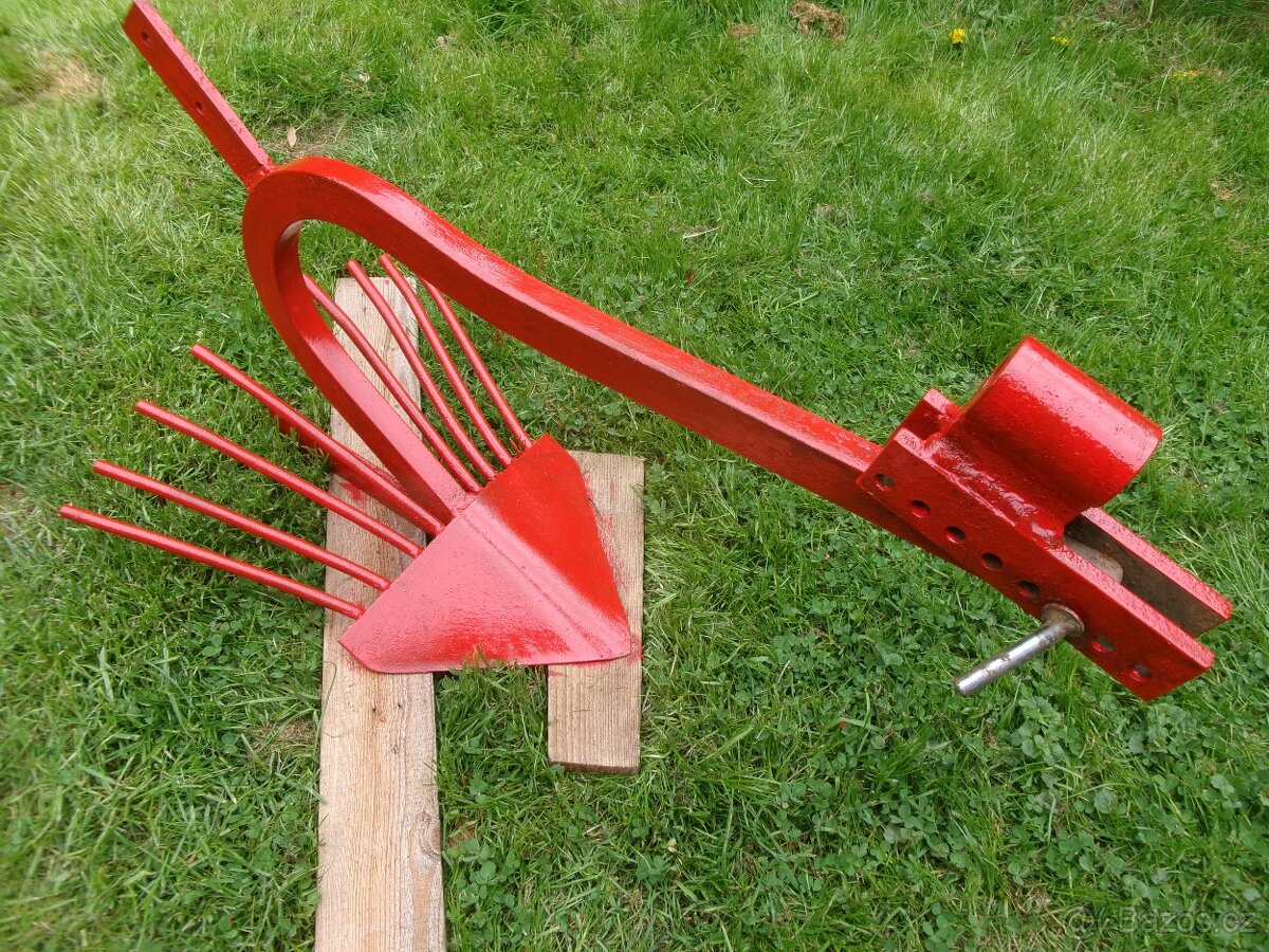 Prodám díly na zahradní frézu zn.TERA-VARI a další. Prodám ř - 4