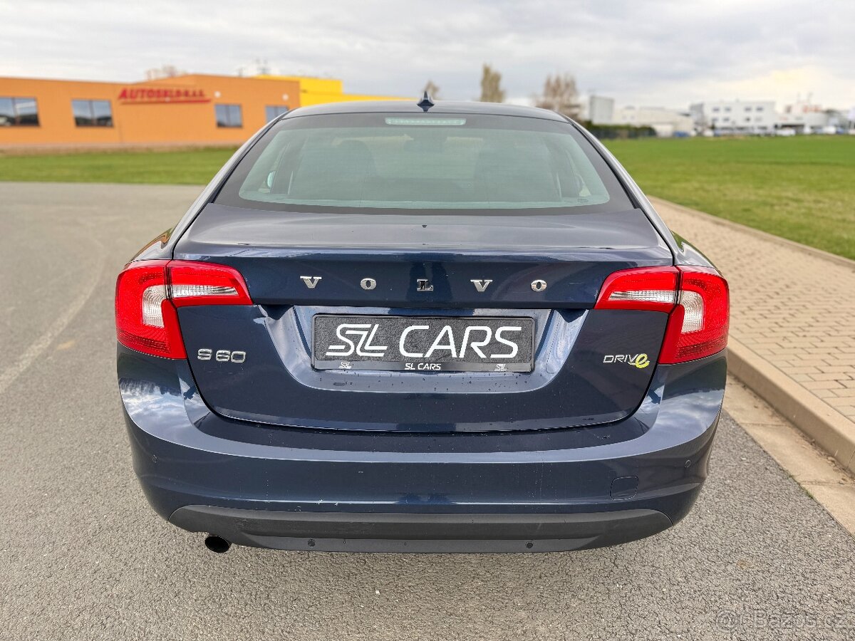 VOLVO S60 1.6 D2 MOMENTUM //2012 1.MAJITEL NAVI XENON SERVIS - 4