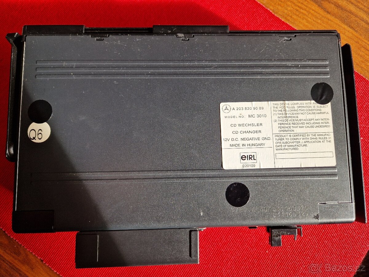 CD měnič Mercedes Benz C r.v. 2001 - 4