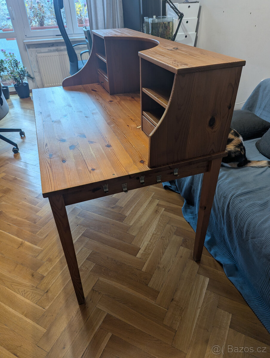 Dřevěný pracovní stůl IKEA - 4