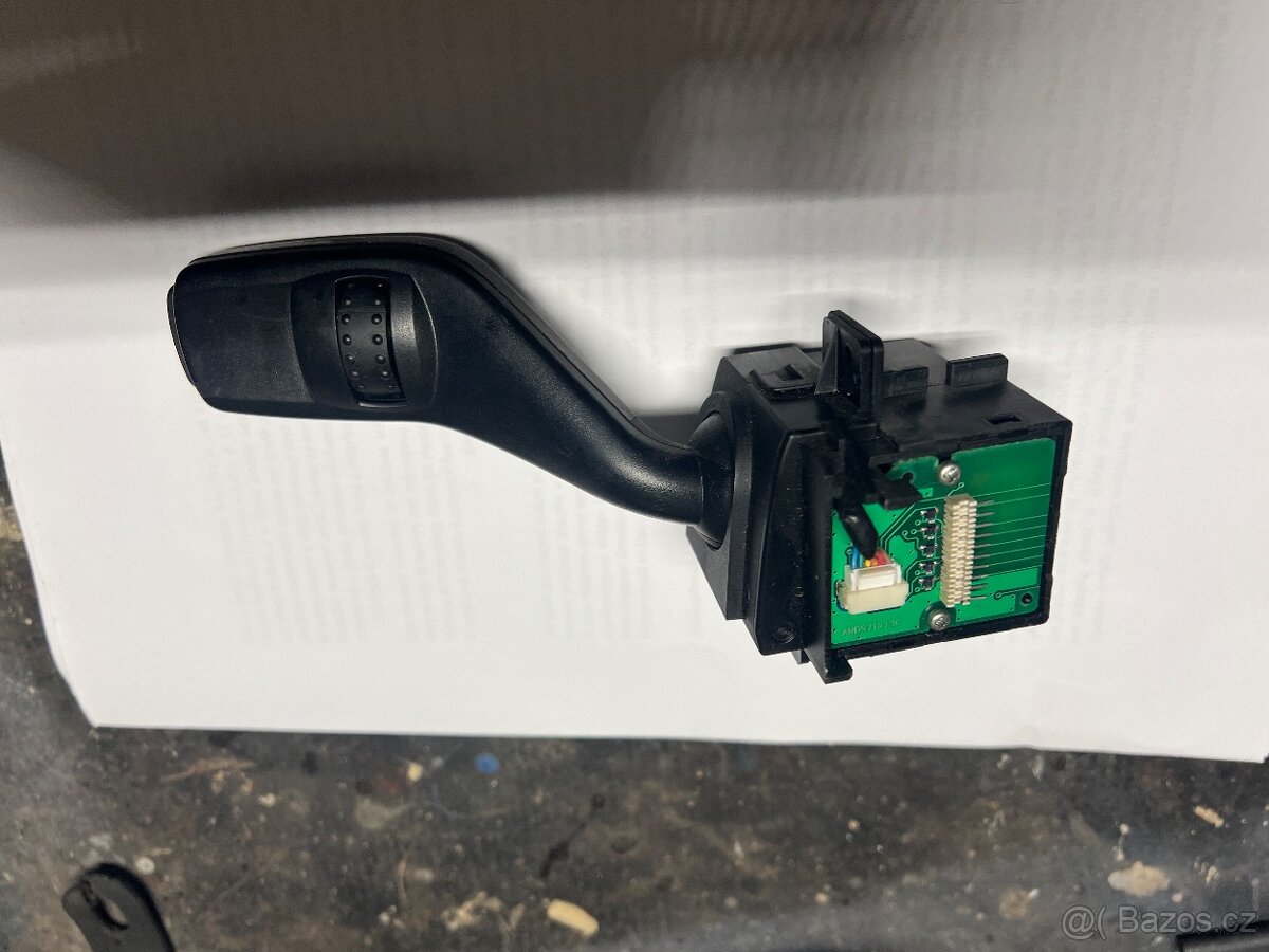 Ford Mondeo IV páčka stěračů - 4