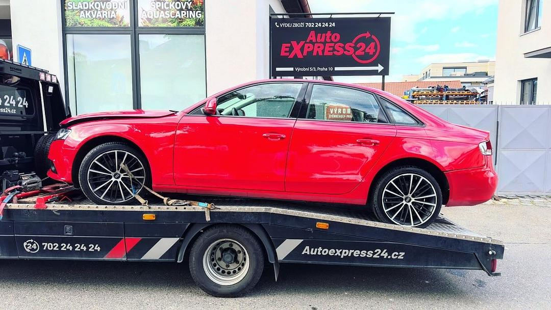 Veškeré náhradní díly Audi A4 B8 8K sedan 2009 CDHB KSN LY3J - 4