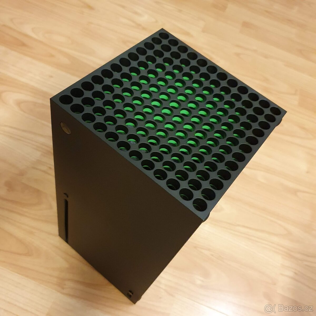 Xbox Series X - TOP stav + originál balení, ovladače a hry - 4