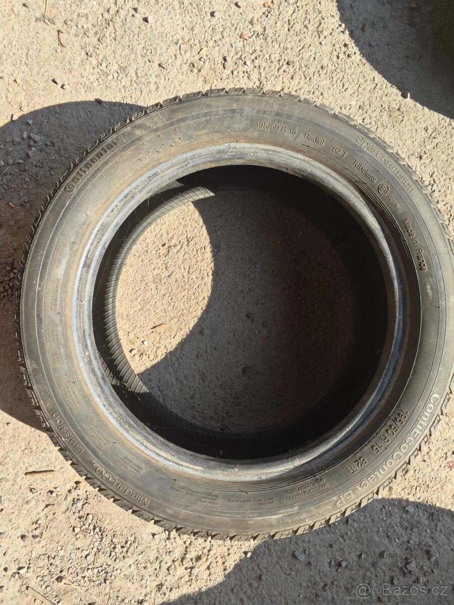 Prodám rezervní kola 6Jx15H2 s pneu 195/50/15 - 4