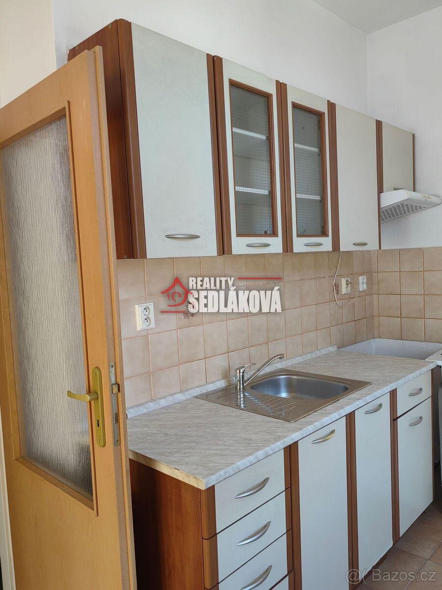 Pronájem bytu 1+1 Děčín - 4