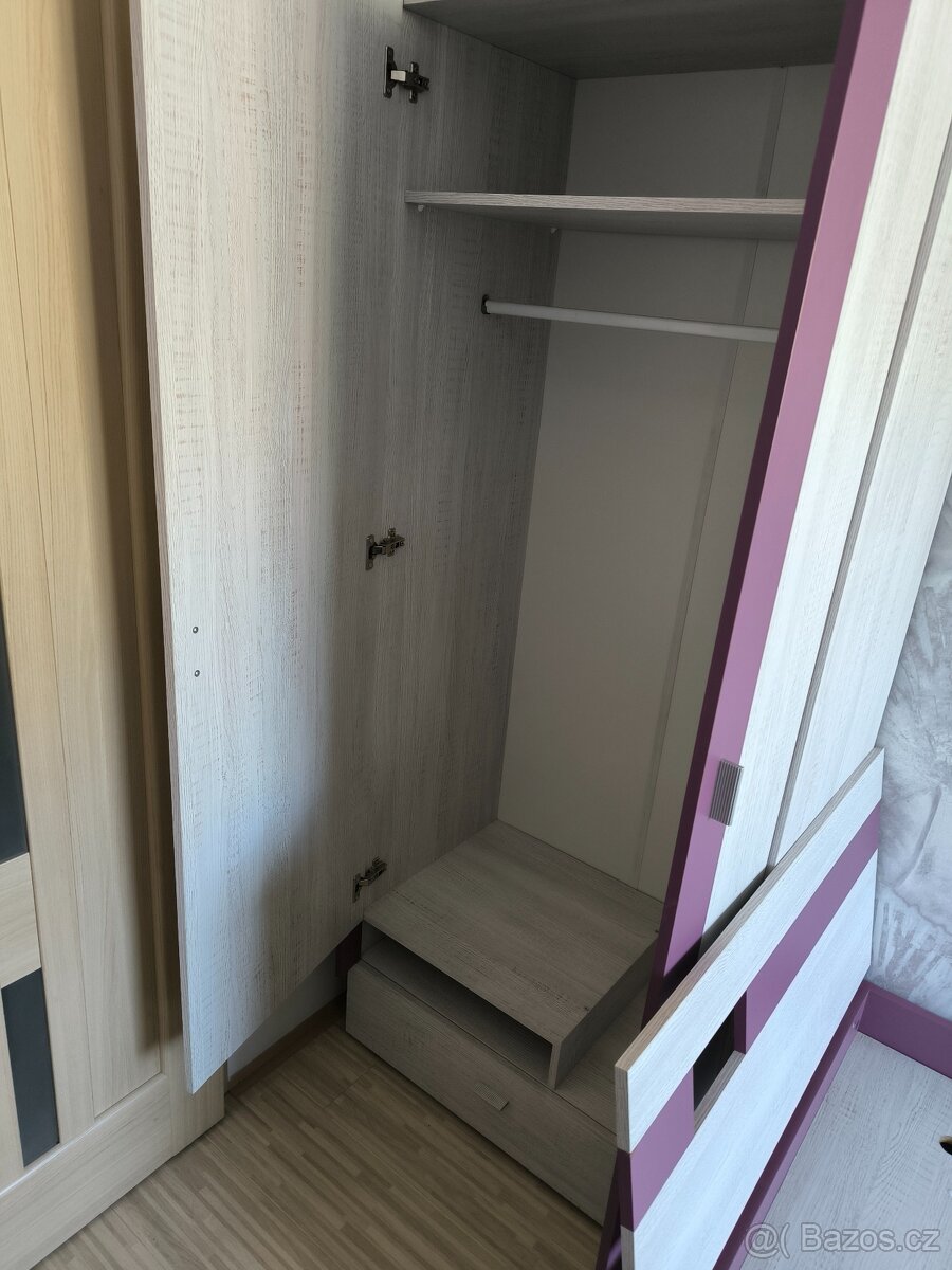 Prodám studentský/dětský nábytek, postel, skříň. - 4