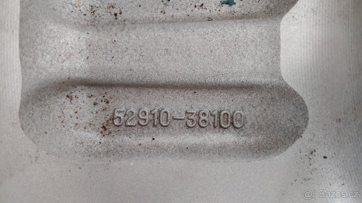 Rezervní kolo R15 - 4