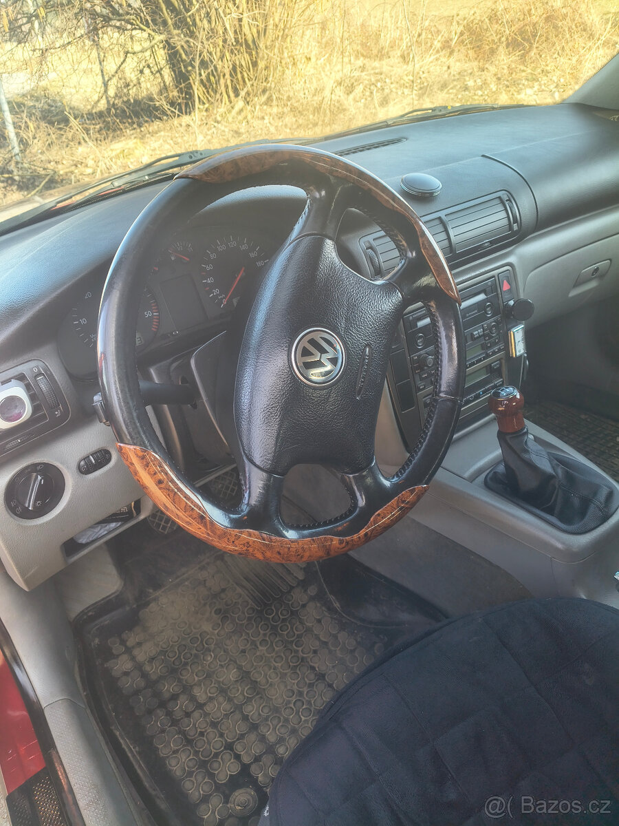 Prodám Passat B5 1.9 TDI 81Kw - 4