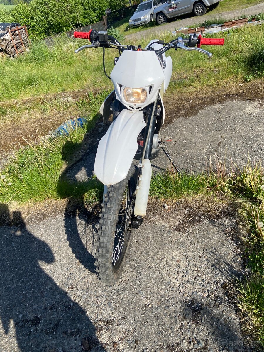 Ajp 240 pr4