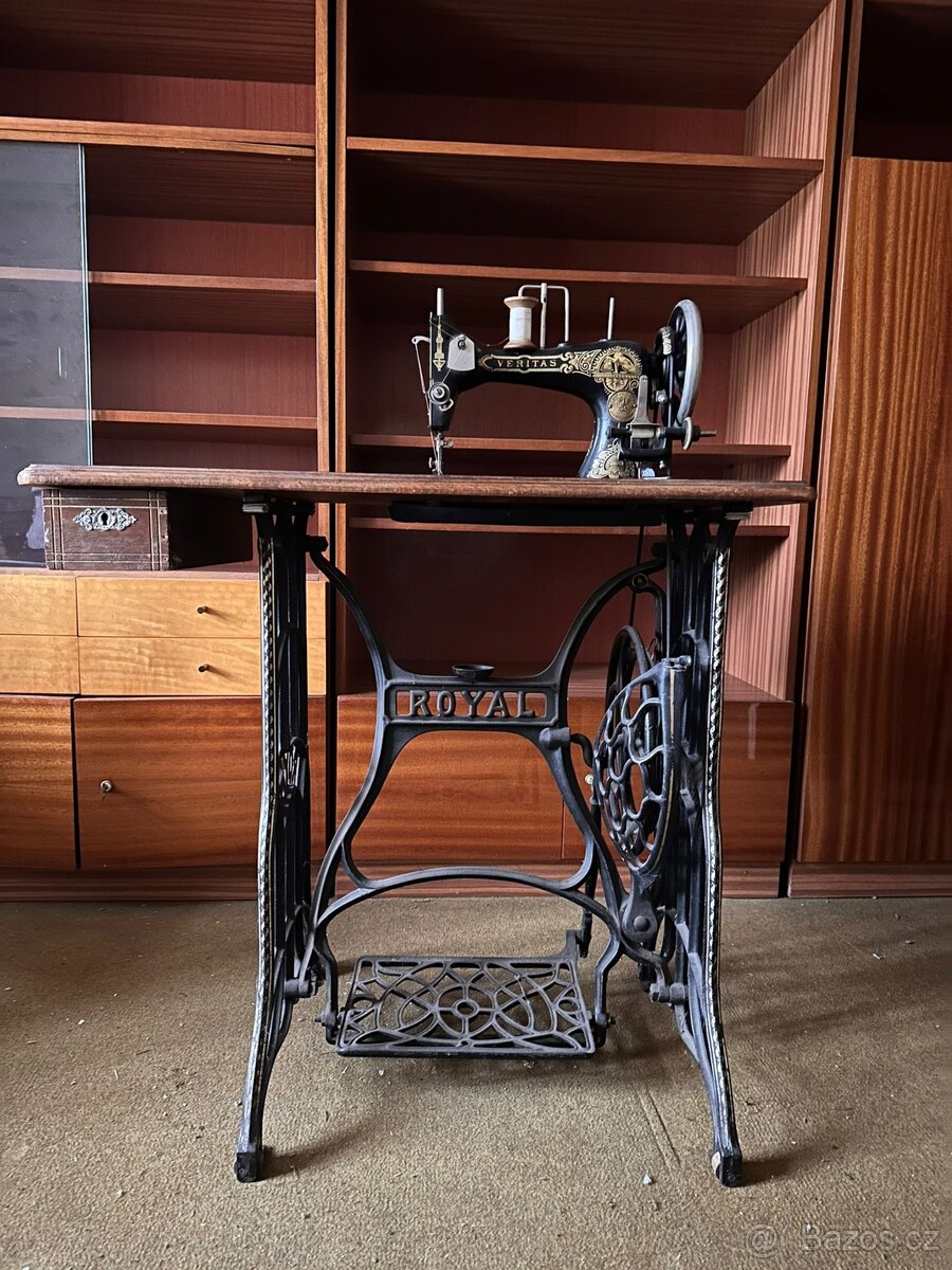 Šicí stroj ROYAL - 4