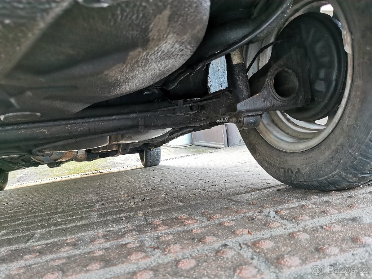 Škoda Felicia family 1,3 MPI, servořízení - 4