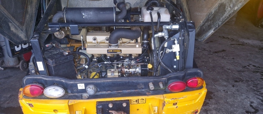 kolový kloubový nakladač JCB 406 - 4