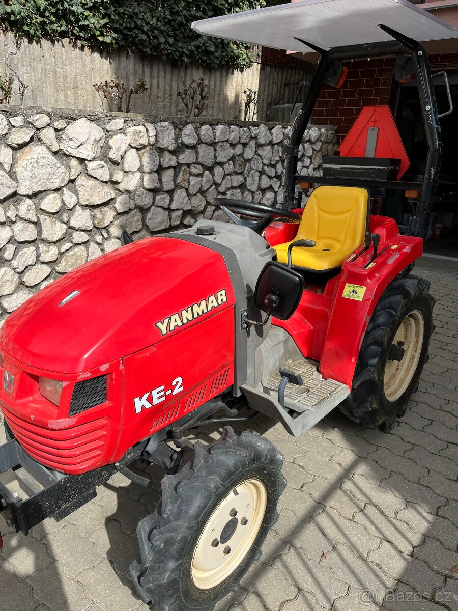 Malotraktor Yanmar - 4