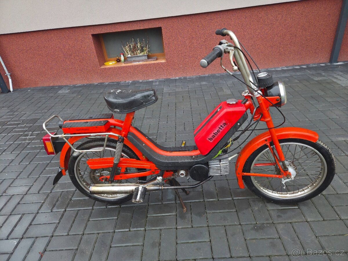 Babetta 210 s kartičkou, červená 3. - 4