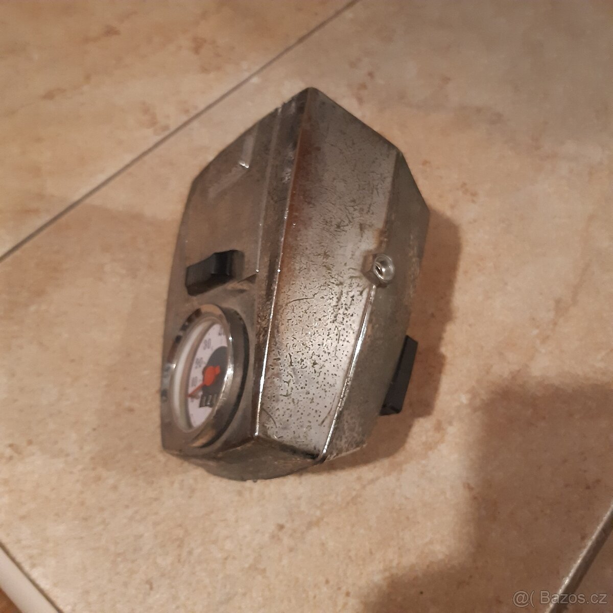 Přední světlo s tachometrem - 4