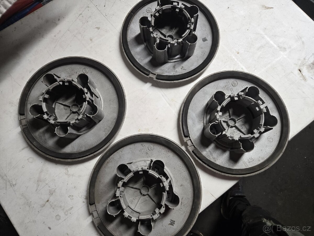 Originál poklice Fiat Peugeot - 4