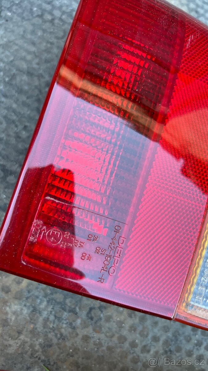 Zadní světla Opel vectra A - 4