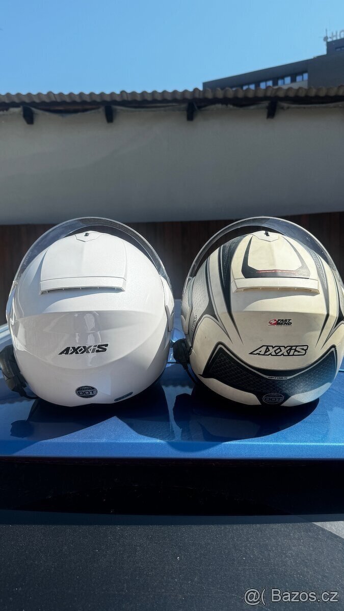 Helmy AXXIS s interkomem - 4