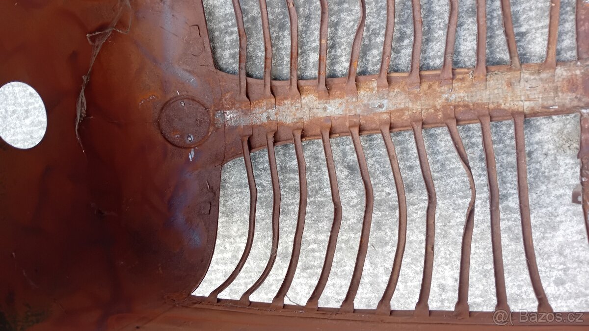 Prodám díly zetor 25 - 4