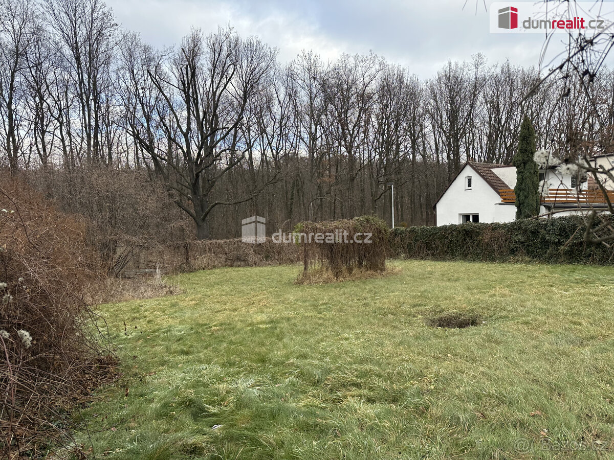 Prodej stavebního pozemku ve Strašnicích - 4