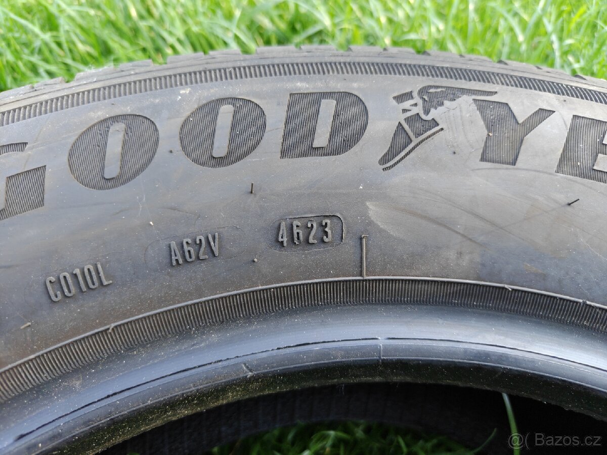 Pneu Goodyear 215/65 R16C - 4