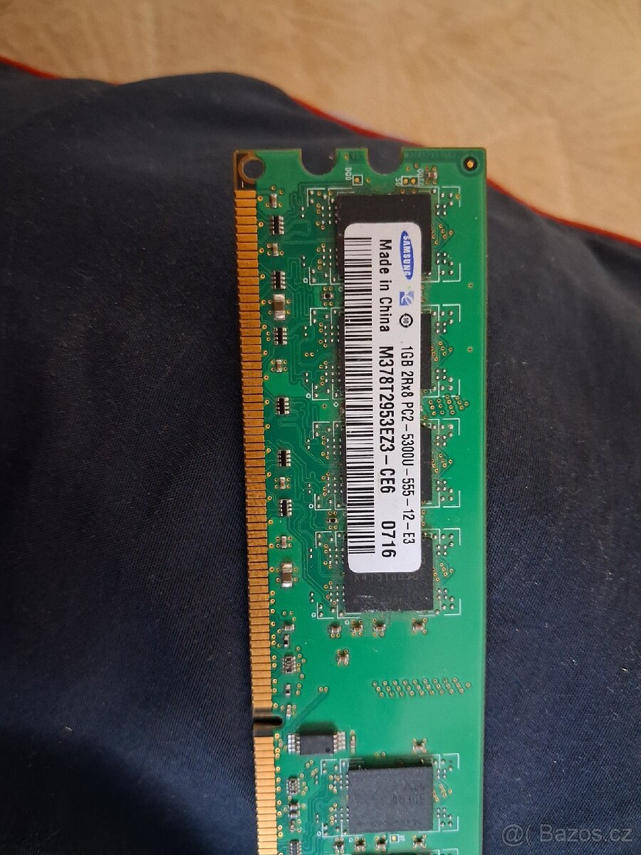 Prodávam ramky do pc 1GB - 4