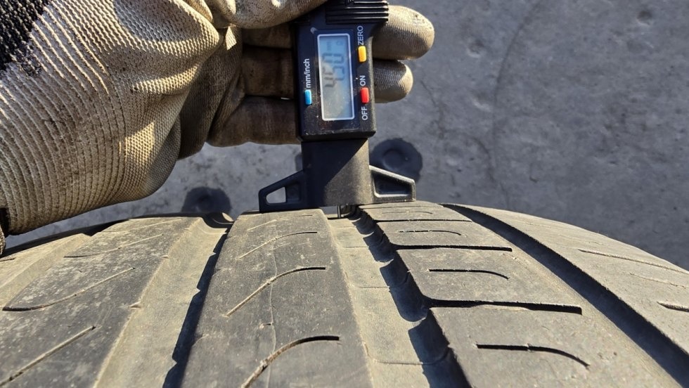 Letní pneumatika 245/45/17 Pirelli - 4