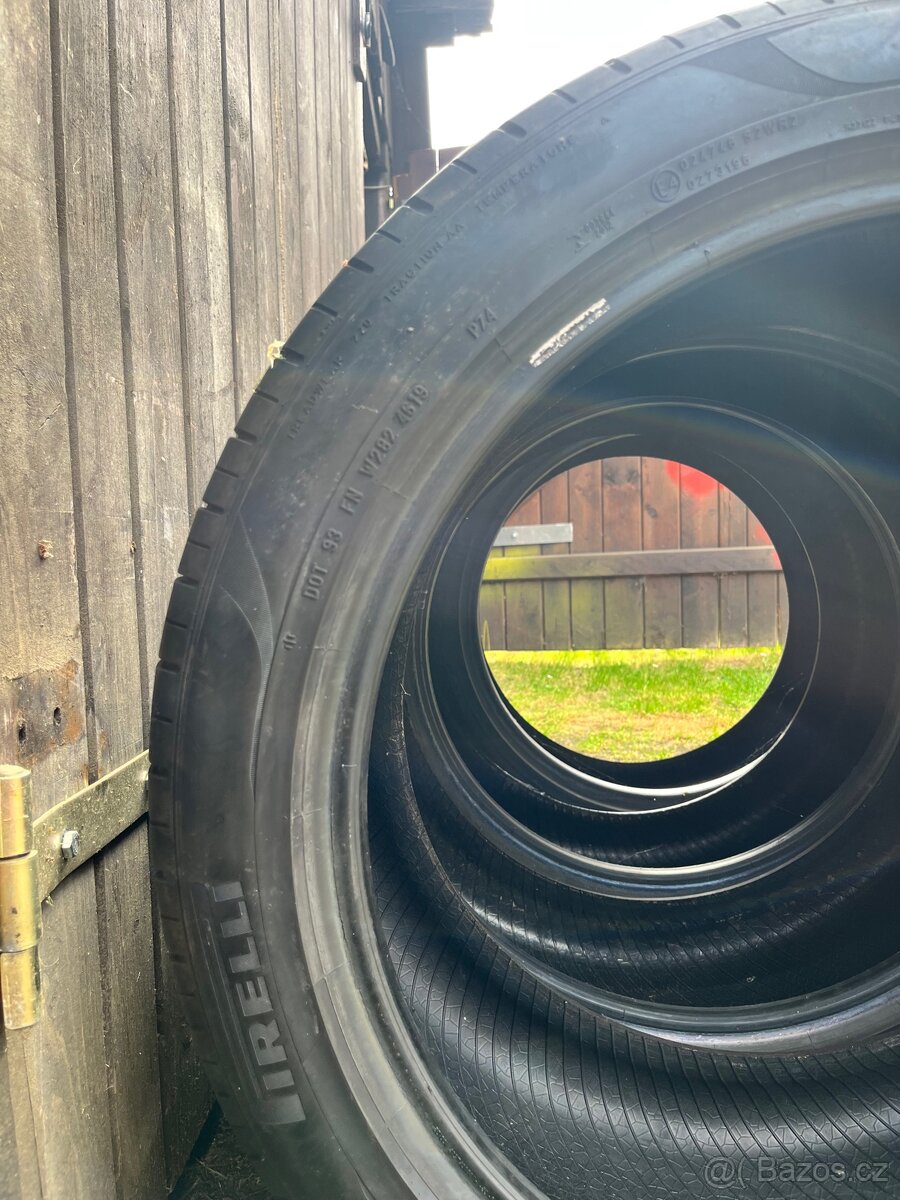 Letní pneu Pirelli 285/40R21 - 4