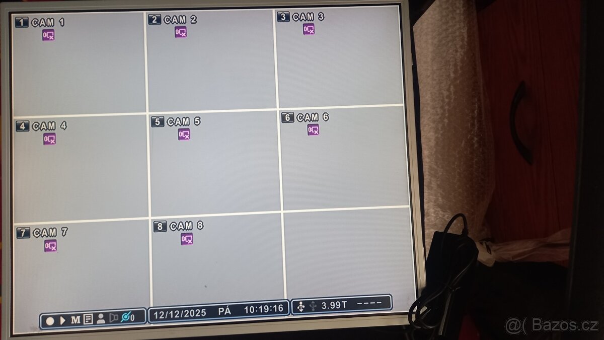 LCD monitory - 4