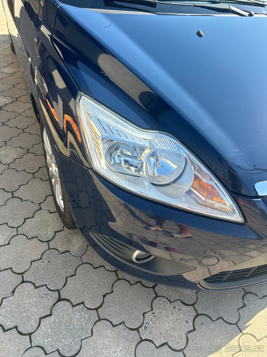 Ford Focus - 4