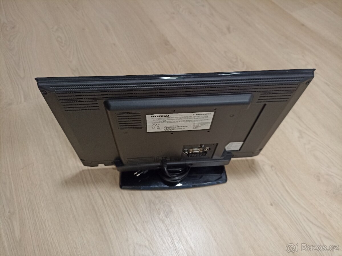 televize 19" Hyundai LLH 19806 UMP2 - 4