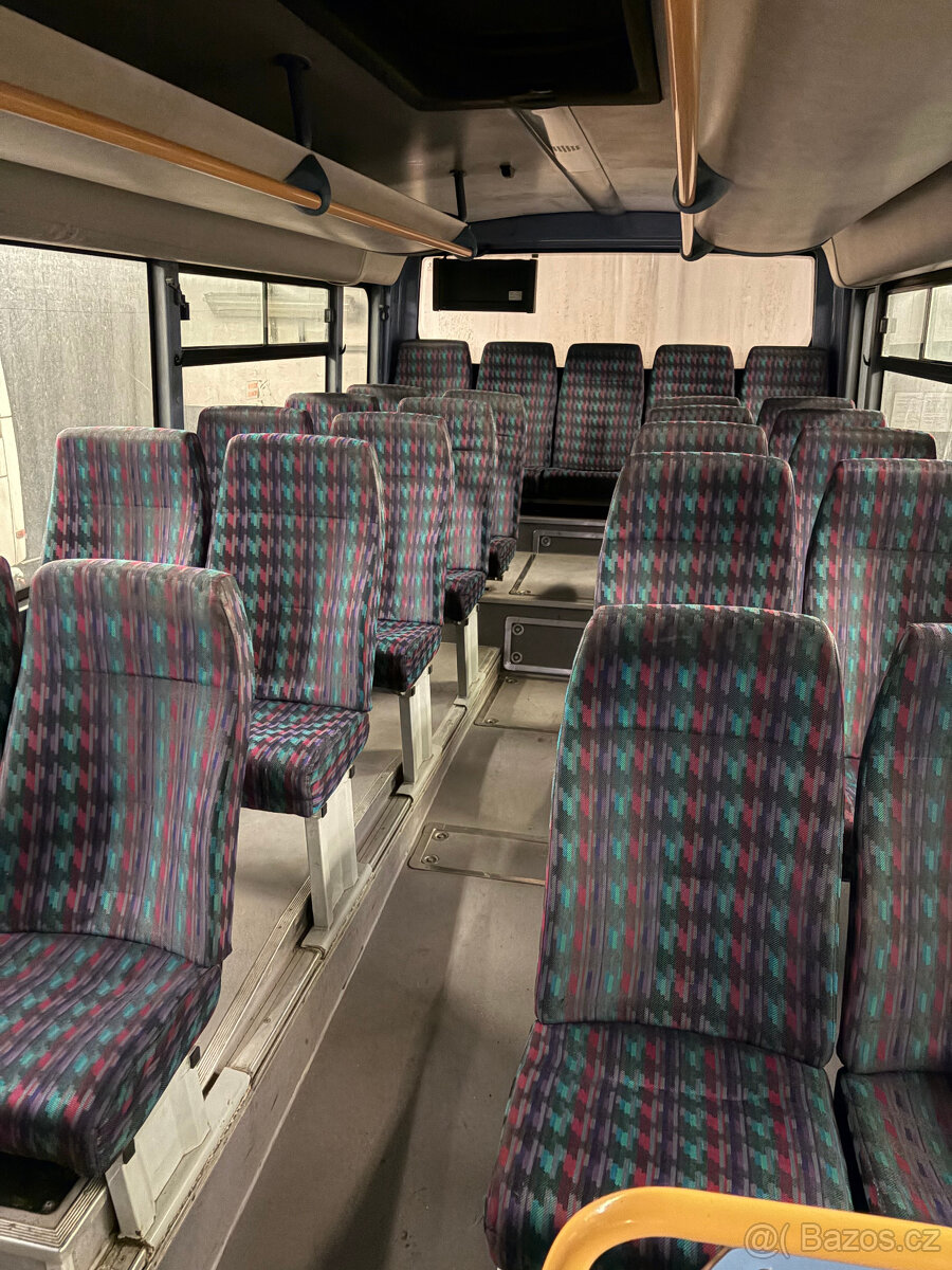 Prodám autobus Crossway LE - 4
