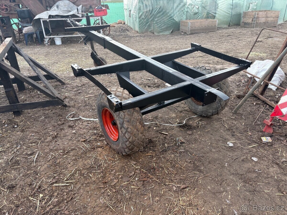 Šasí za traktor - 4