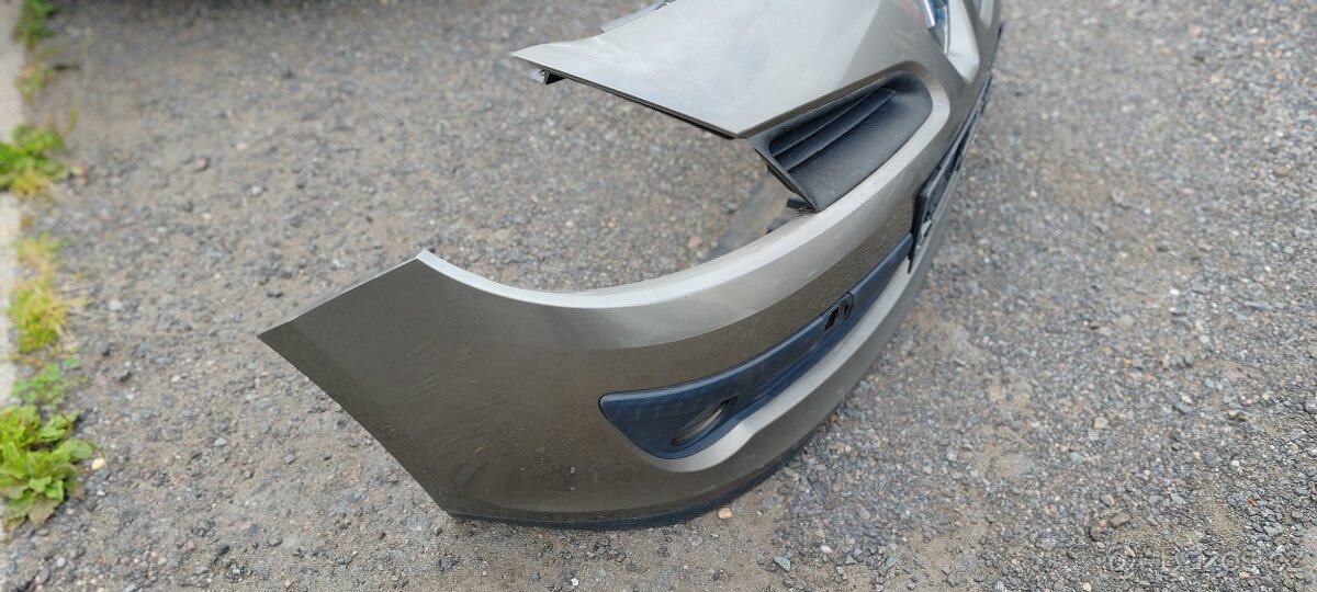 Přední nárazník Renault Clio MK3 - 4