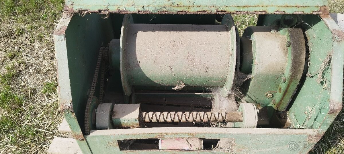 Vrátek - 4