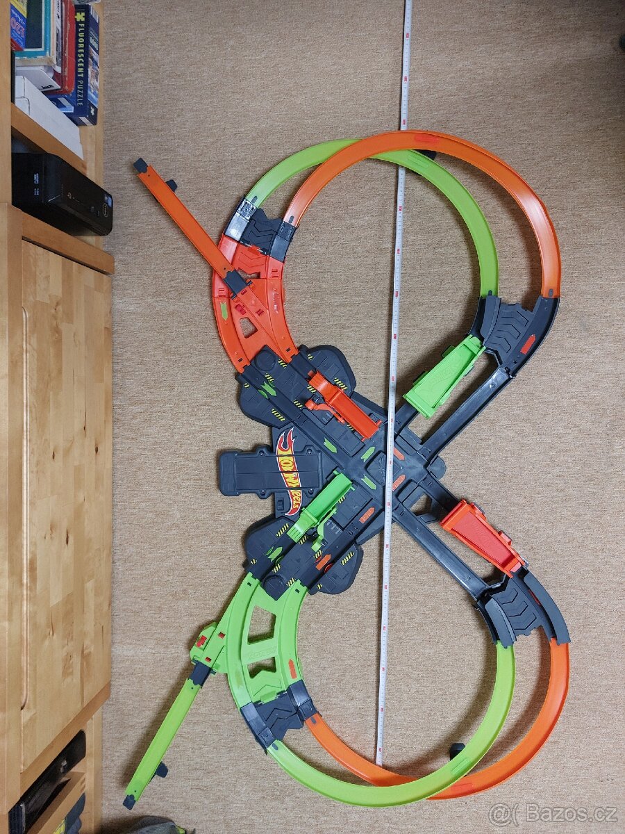 Hot Wheels Colossal crash - Obrovská bouračka - 4