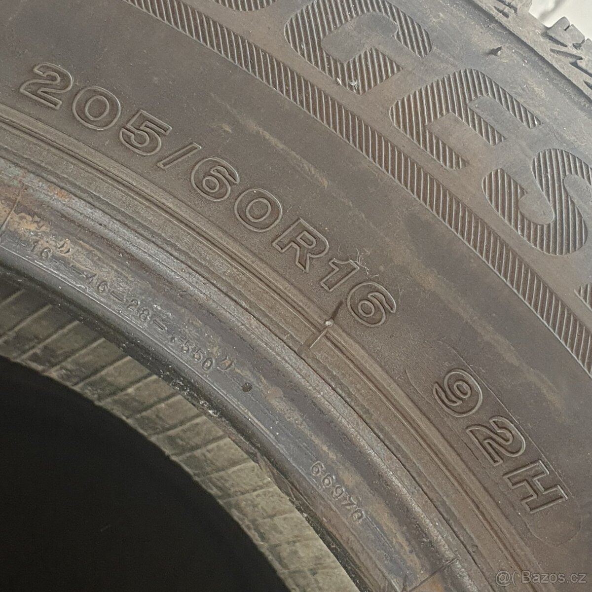 Zimní pneumatiky Bridgestone 205/60 R16 č. AP20 - 4
