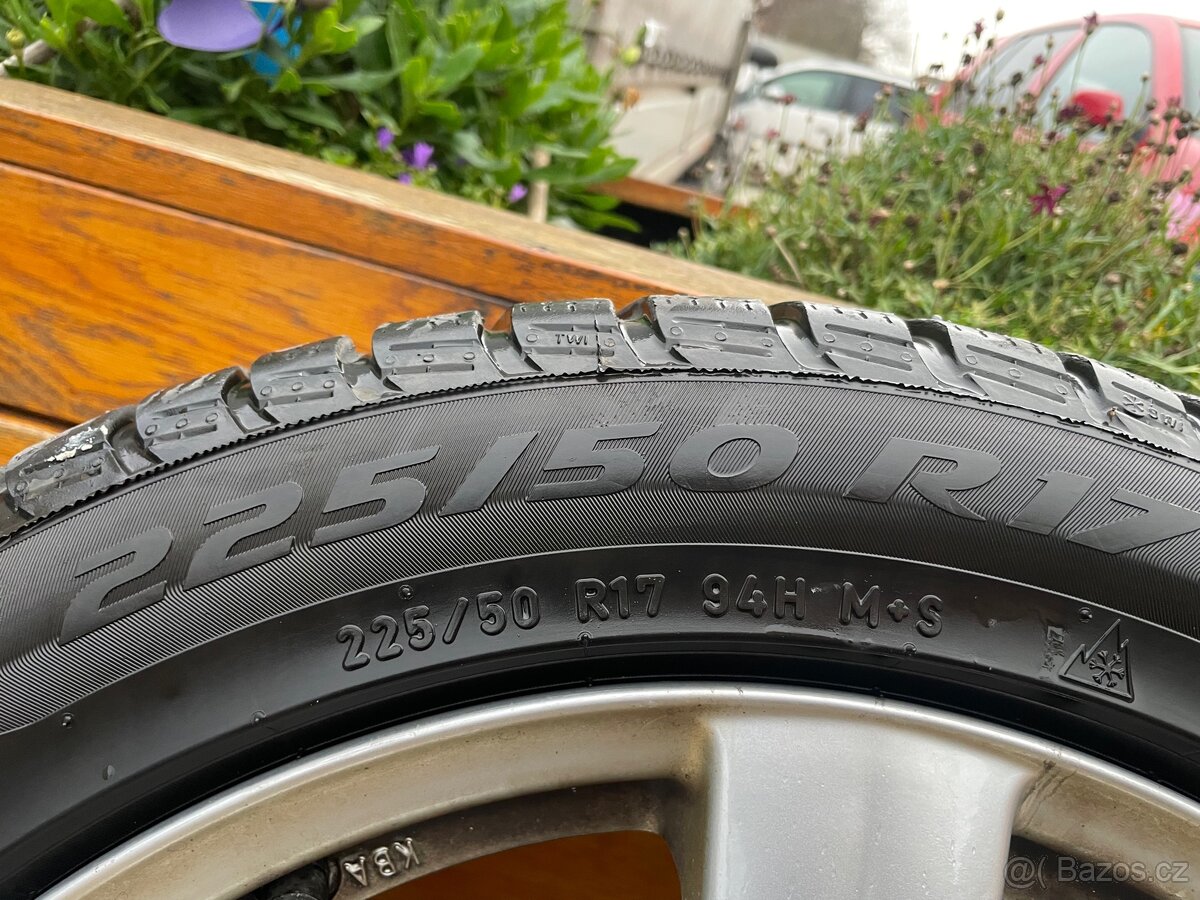 Zimní lítá kola 225/50 R17 - 4
