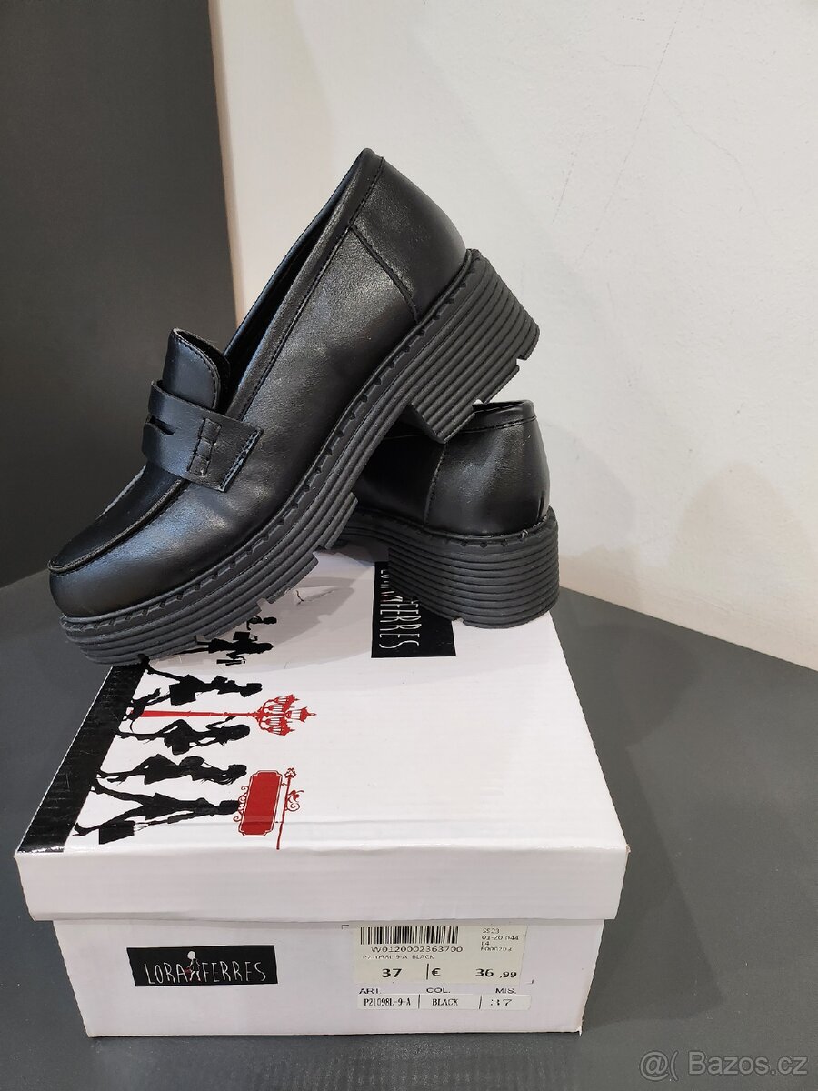 dámské kožené kotníkové boty
- 4