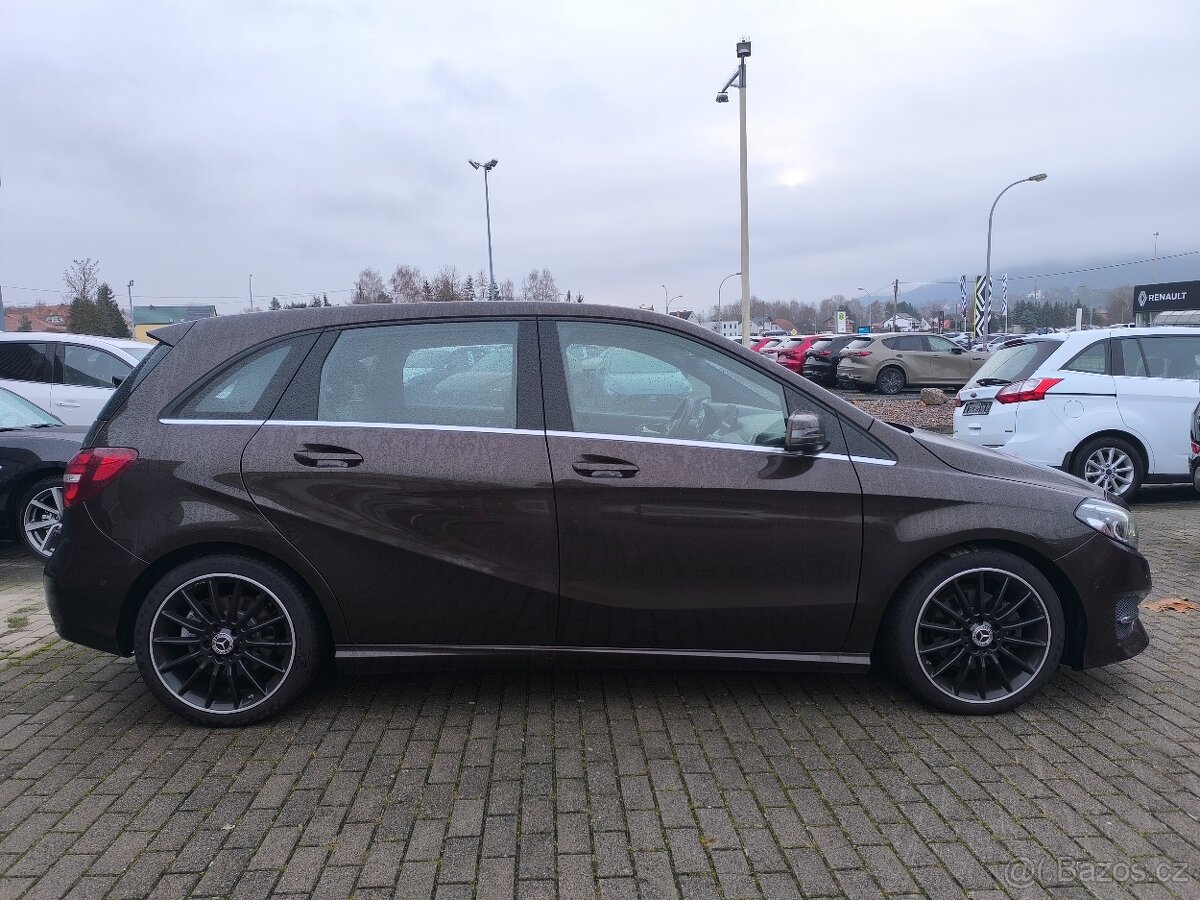Mercedes-Benz Třídy B 220 CDi 125kw URBAN EDITION - 4