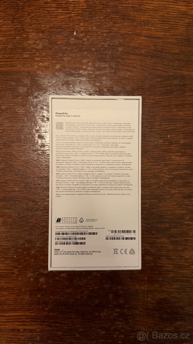 iPhone 15 Pro 256GB Black Titanium - 4