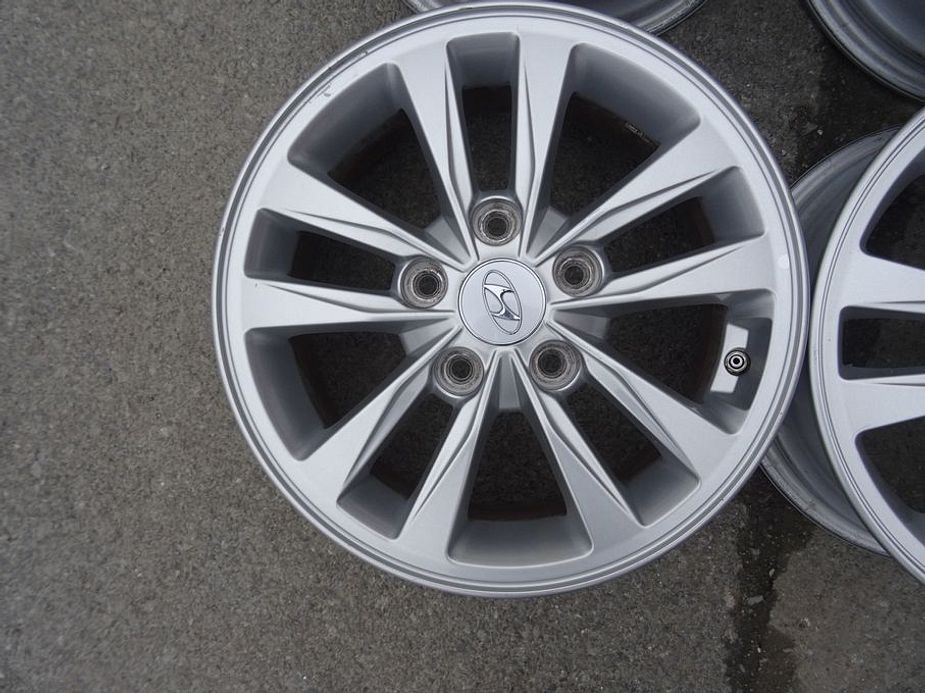 Alu disky origo Hyundai, 15", 5x114.3, ET 46, šířka 6J - 4