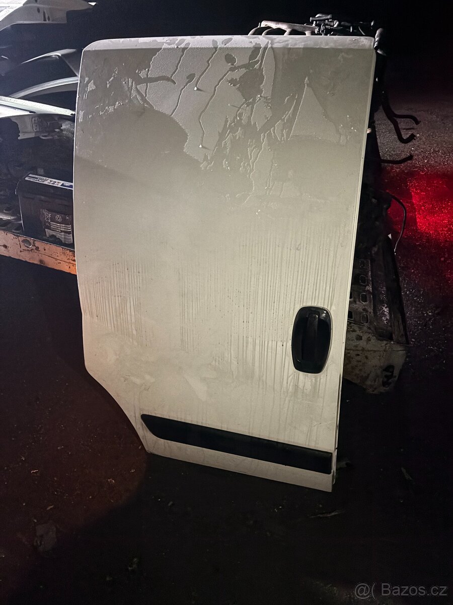 peugeot bipper 1.4hdi - díly - 4